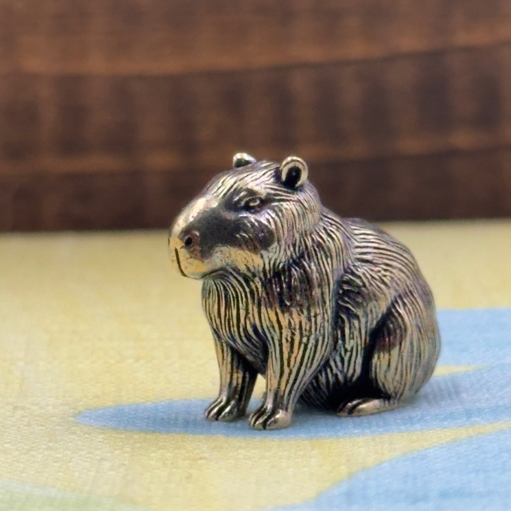 BG13 Brass Capybara Figurine Gold Miniature Animal Statue Tiny Art Decor Small